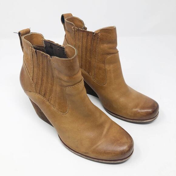 Kork-Ease Leather Brown Tan Western Booties - Picture 1 of 11